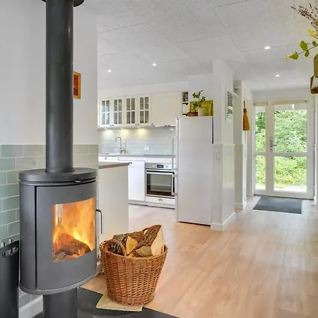 Dagino - 500m From The Sea By Interhome 別荘